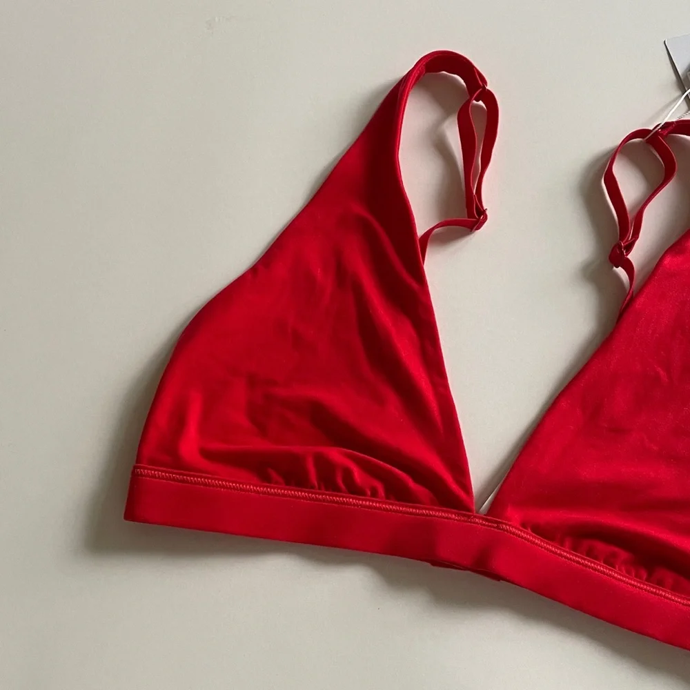Lululemon Triangle Bralette Soft Nulu Red Wireless Non-Padded Bra